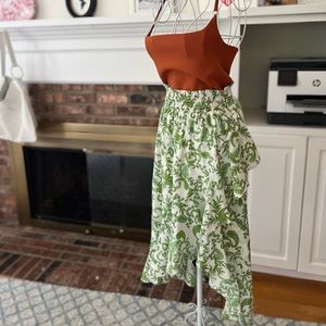 Midi high lo skirt with frill